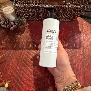 L'Oreal Metal Detox Pre-Shampoo Treatment